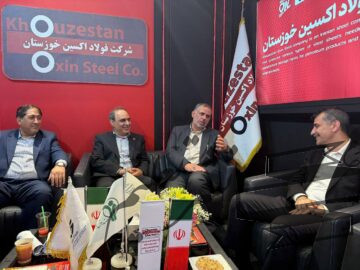 هم‌افزایی صنعت،سرمایه و سیاست برای توسعه تولید؛ دیدار نماینده اهواز، مدیران صبا انرژی و گروه ملی فولاد با مدیرعامل فولاد اکسین