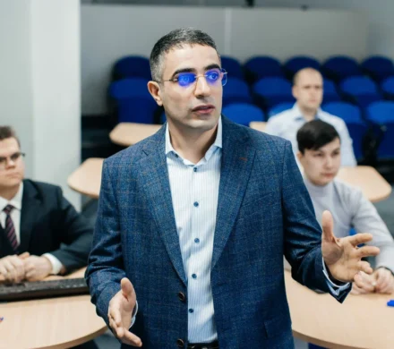 نخبه ایذه ای بار دیگر افتخار ایران شد /پرفسور شادفر داودی جز دود درصد دانشمند برتر جهان شد