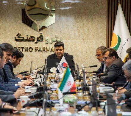 زارع پور: هلدینگ پتروفرهنگ برای دومین سال پیاپی سود ده شد