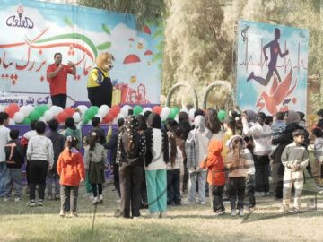 همایش بزرگ پیاده روی خانوادگی پتروشیمی فن آوران به مناسبت هفته بسیج با ترویج فرهنگ ورزش و نشاط در پارک ارم بندر ماهشهر