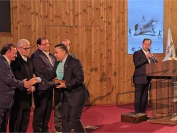 نشان ویژه روابط عمومی بحران به‌ویژه در جنگ تحمیلی ۱۲ روزه به روابط عمومی شرکت فولاد خوزستان اعطا شد.